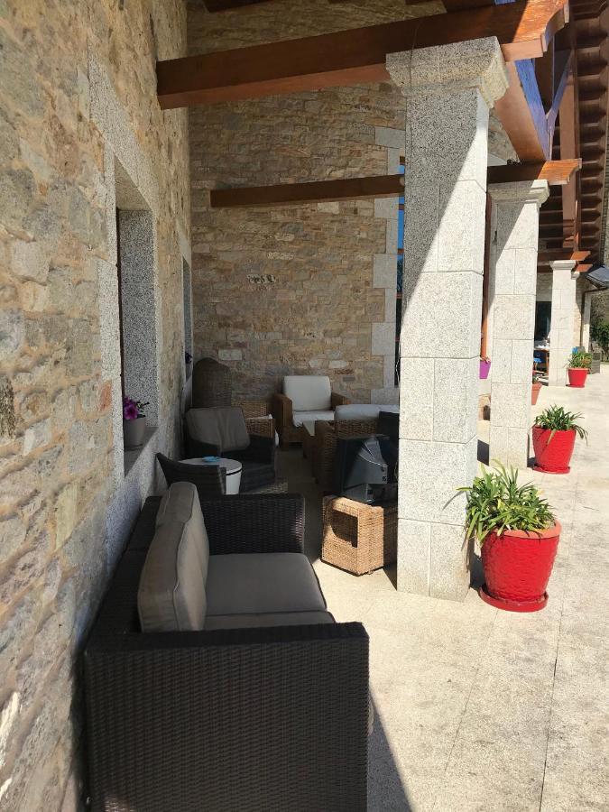Hotel Batan Vilalba Εξωτερικό φωτογραφία
