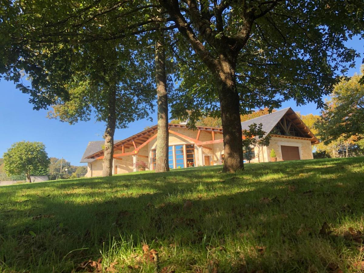 Hotel Batan Vilalba Εξωτερικό φωτογραφία