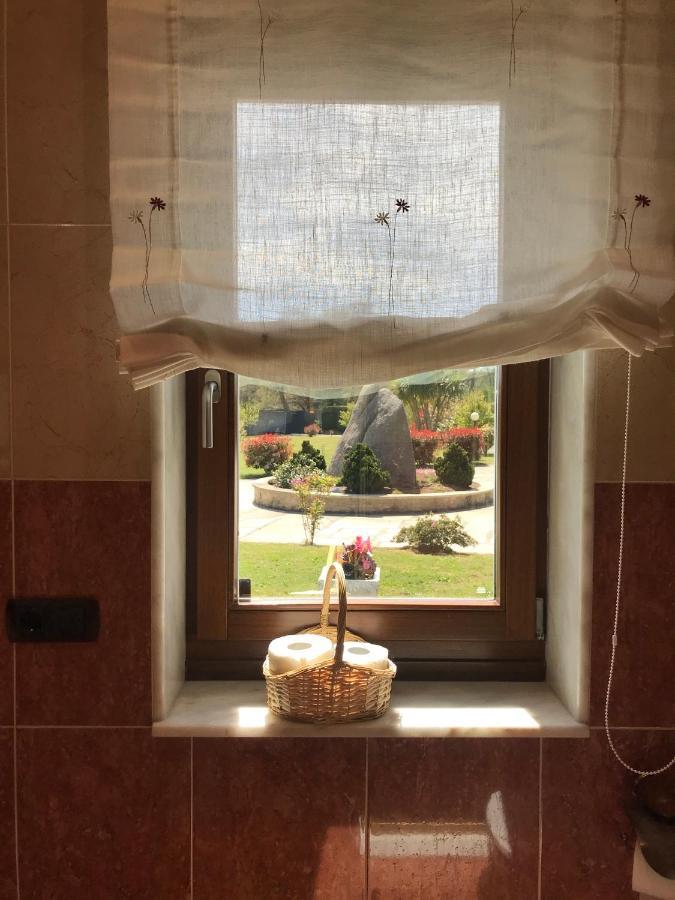 Hotel Batan Vilalba Εξωτερικό φωτογραφία