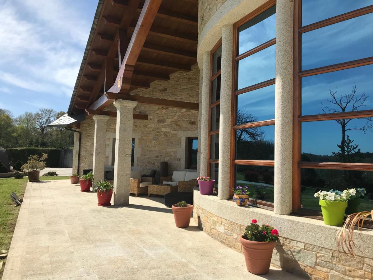 Hotel Batan Vilalba Εξωτερικό φωτογραφία